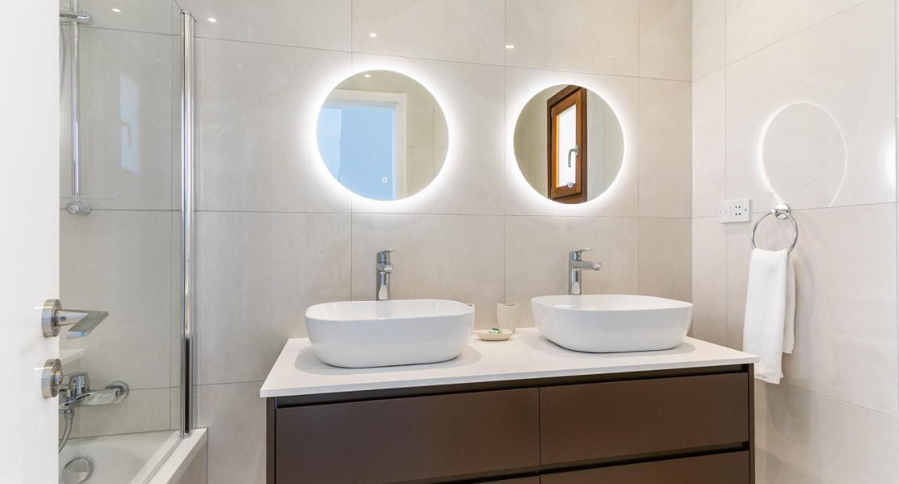 Modern Apartment Nz11 Large Balconies With Sea And Mountain Views クークリア エクステリア 写真